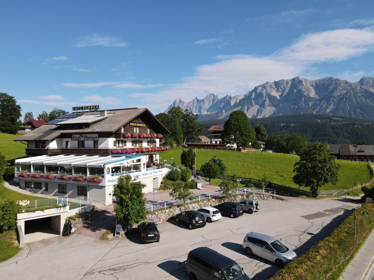 Hotel-Café Perner Schladming Bagian luar foto