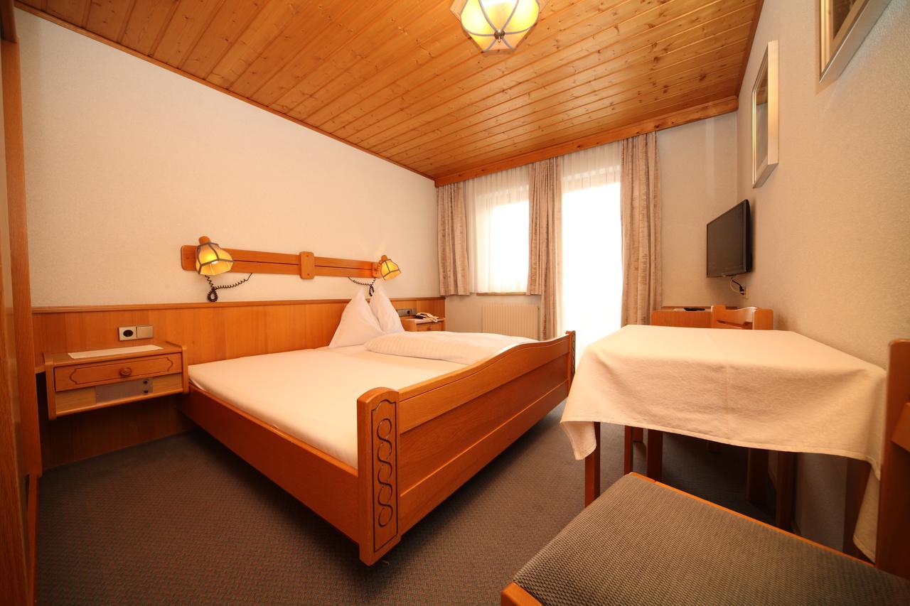 Hotel-Café Perner Schladming Bagian luar foto
